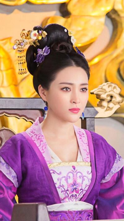 为何刘娥一生专宠(刘娥历史原型虽是二婚却宠冠后宫)-第4张图片-波音达百科