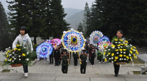 清明祭英烈内容有哪些?关于清明祭英烈的内容怎么写?-第1张图片-波音达手游百科