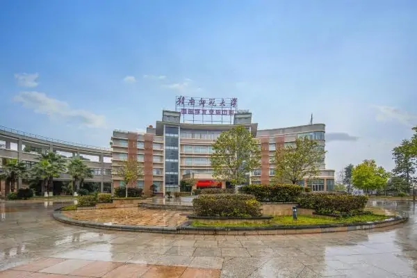 赣南师范学院图书馆的介绍(赣南师范学院图书馆的借阅规则)-第4张图片-波音达手游百科