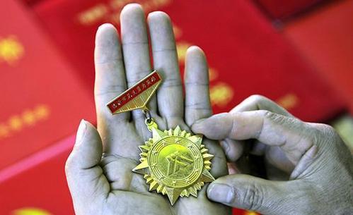当兵被冒名顶替怎么才能报上(当兵冒名顶替违法吗)-第3张图片-波音达手游百科