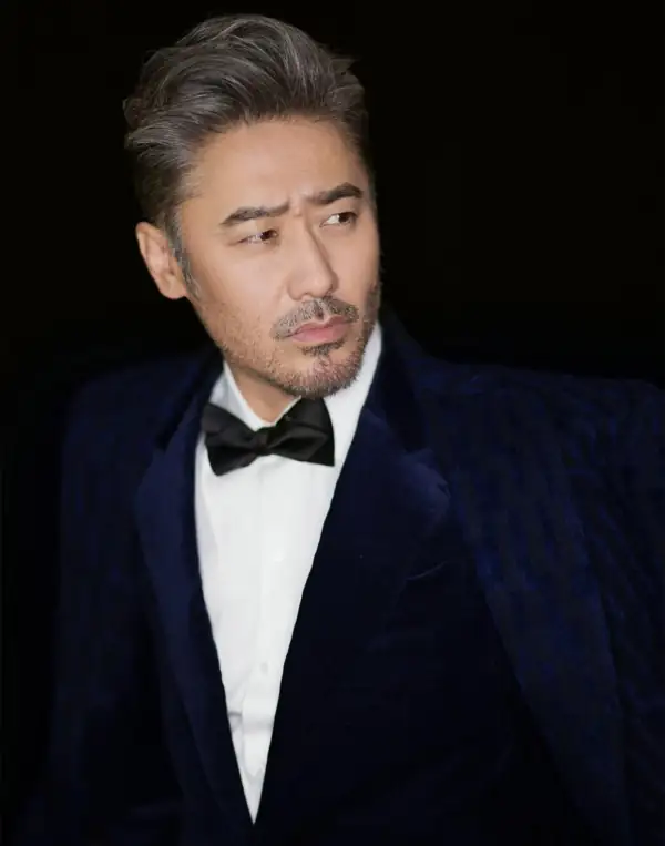 吴秀波有几段婚姻?吴秀波现任妻子是尚洁吗?吴秀波之一任妻子是谁?-第13张图片-波音达手游百科