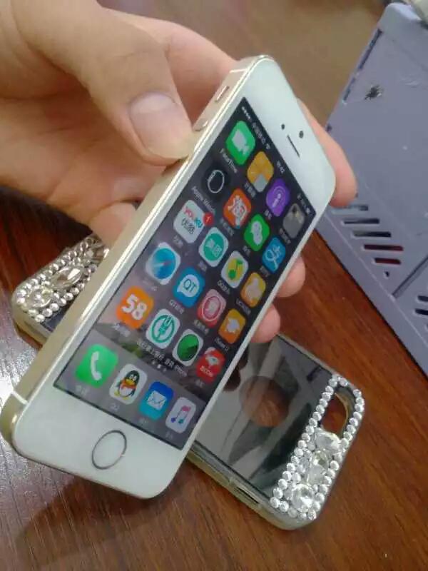 iphone5s A1530 有金色的,64G的吗?-第2张图片-波音达手游百科