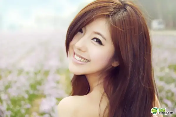 《青春期》的程小雨的扮演者是谁?她是90后吗?青春期三程小雨扮演者资料。-第1张图片-波音达手游百科