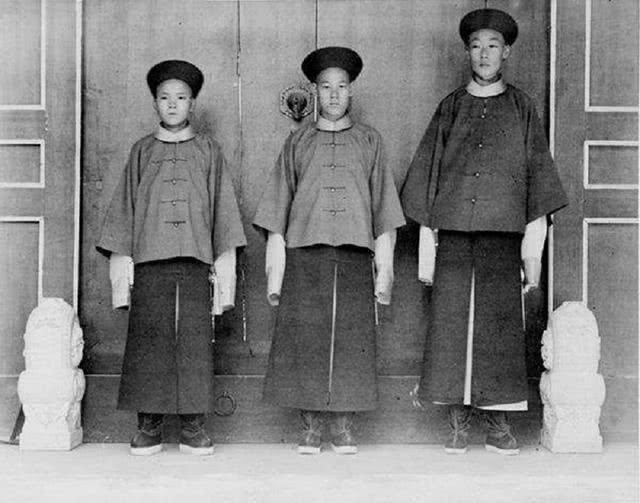中国最后一个太监是哪个(中国最后一个太监是谁?有什么故事呢?)-第2张图片-波音达手游百科