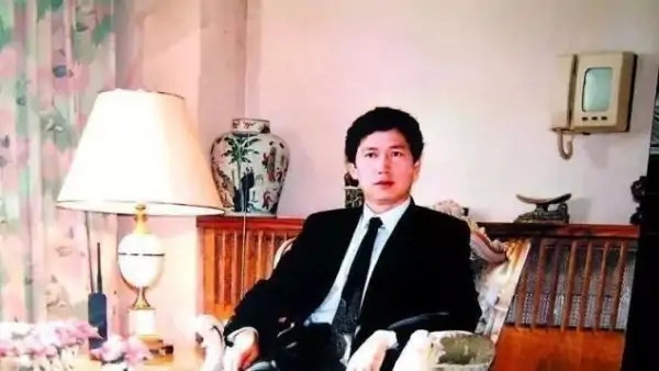 李春平的外国妻子是谁(李春平现在的妻子是谁)-第10张图片-波音达手游百科