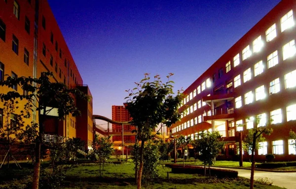 西安中学和西安高级中学那个好?西安中学和西安高级中学哪个好一点-第1张图片-波音达手游百科