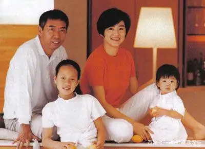为了继女,林青霞做了些什么?-第11张图片-波音达手游百科