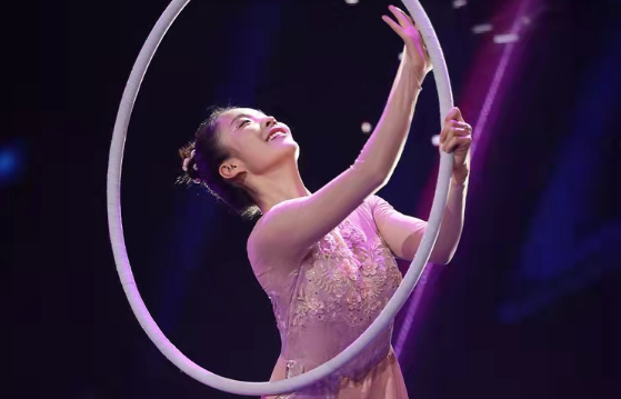 中国达人秀在哪里总决赛(中国达人秀总决赛票价多少?)-第3张图片-波音达手游百科