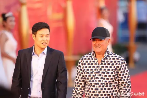 小沈阳和沈春阳演青蛇的那个二人转唱的歌叫什么?-第7张图片-波音达手游百科