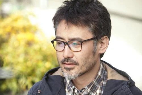 吴秀波有几段婚姻?吴秀波现任妻子是尚洁吗?吴秀波之一任妻子是谁?-第2张图片-波音达手游百科