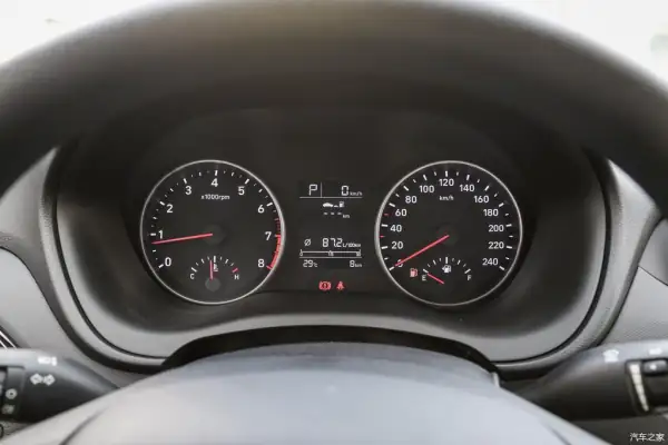 买什么样的家庭轿车最经济实惠?买什么样的家庭轿车即经济又实惠-第19张图片-波音达手游百科
