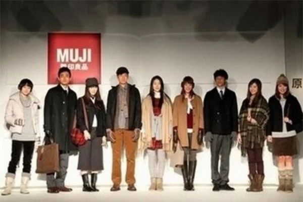 日本更大服装品牌?日本最出名的服装品牌-第1张图片-波音达手游百科