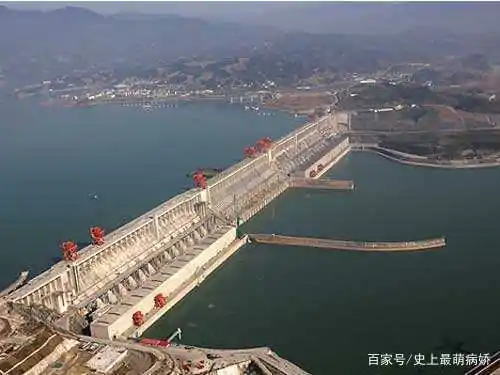白鹤梁水下博物馆在哪(白鹤梁水下博物馆好停车吗)-第4张图片-波音达手游百科