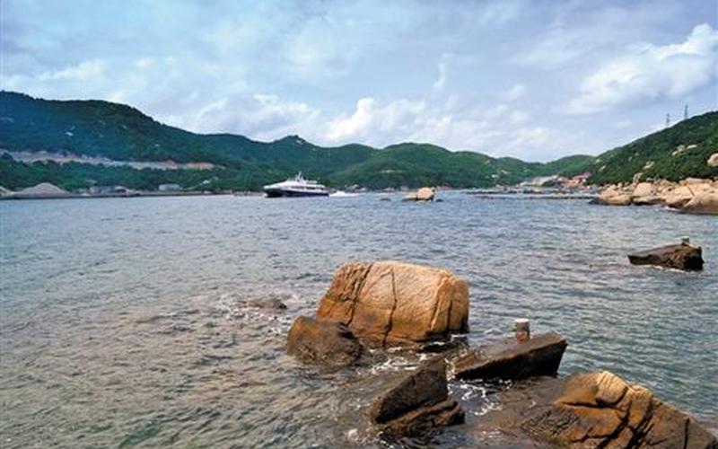 陈霁岩为楚中督学-第1张图片-波音达手游百科