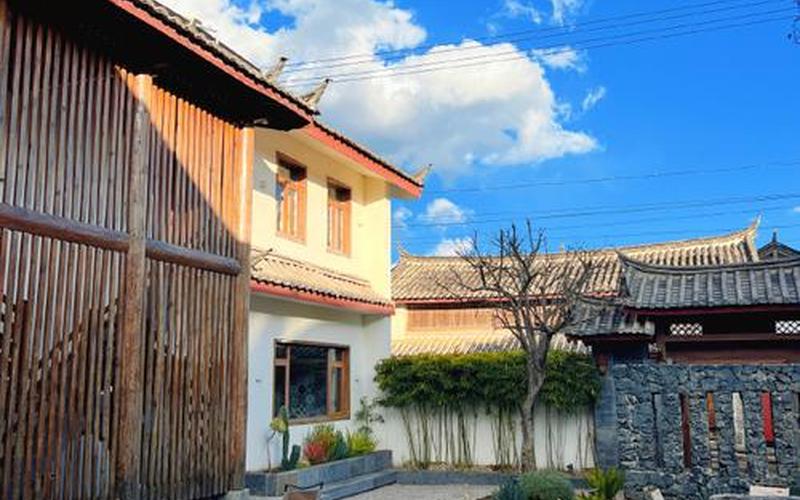 丽江民宿现在一般多少钱啊-第1张图片-波音达百科