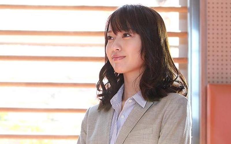 户田惠梨香村上信五-第1张图片-波音达百科