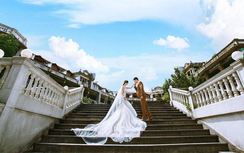 在哪里照婚纱照好-第1张图片-波音达手游百科