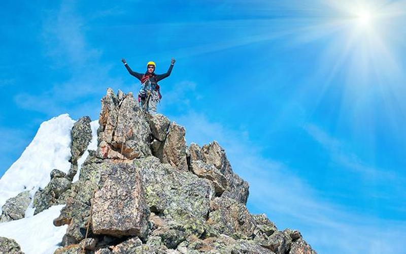 爬山 *** 语什么意思-第1张图片-波音达百科