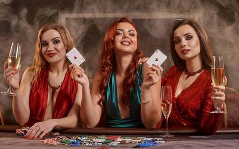 女生打扑克为什么要叫-第1张图片-波音达百科