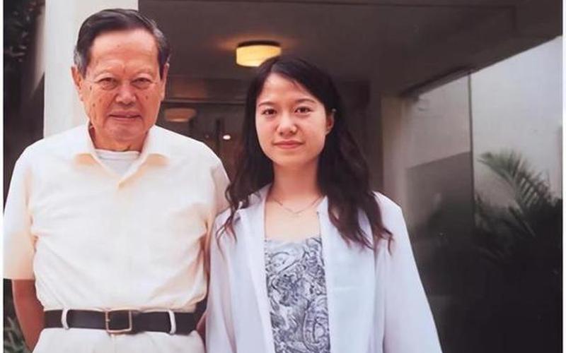 杨振宁和翁帆产下一子-第1张图片-波音达手游百科