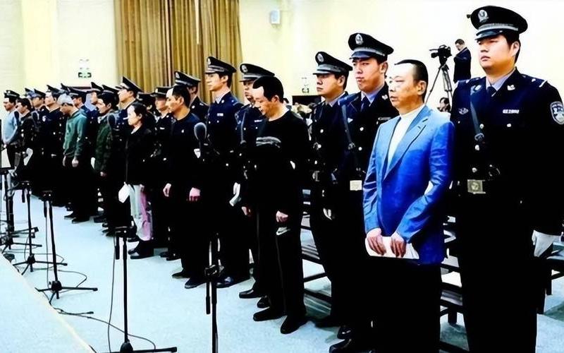 刘汉泡的12名女星-第1张图片-波音达百科