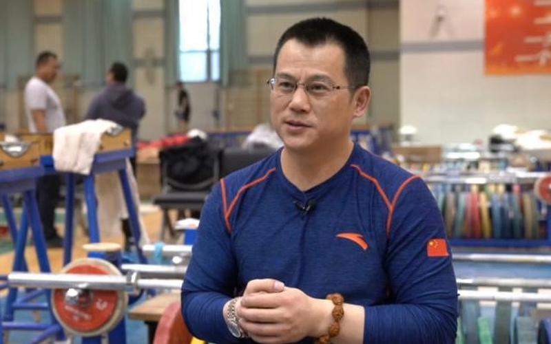 中国采访奥运会的之一个记者是谁-第1张图片-波音达百科