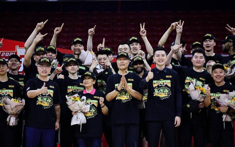 蒋兴权之一次夺得CBA总冠军-第1张图片-波音达百科