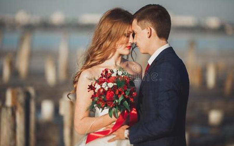 刚结婚的夫妻是不是每天都弄-第1张图片-波音达手游百科