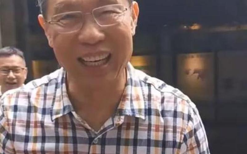 现时钟南山儿子投毒是真是假-第1张图片-波音达百科