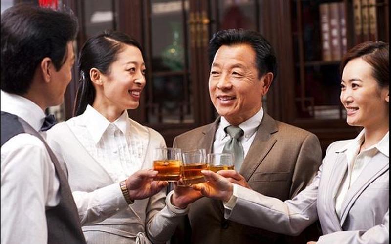 给领导送礼6个大忌-第1张图片-波音达百科