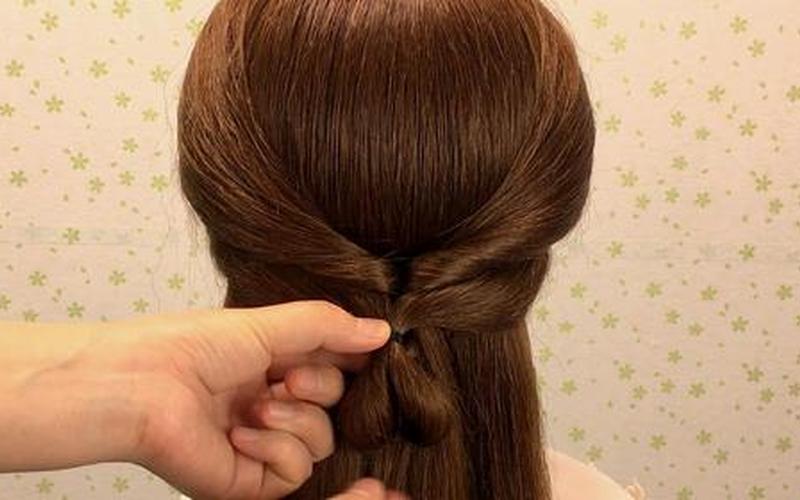 怎么盘头发好看视频-第1张图片-波音达百科