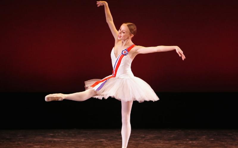 dancer是什么意思-第1张图片-波音达百科