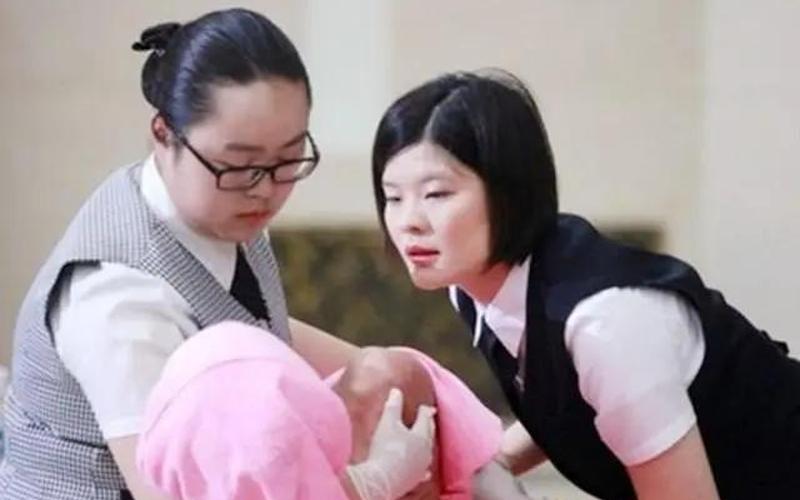 人死后为什么手不能摸-第1张图片-波音达百科