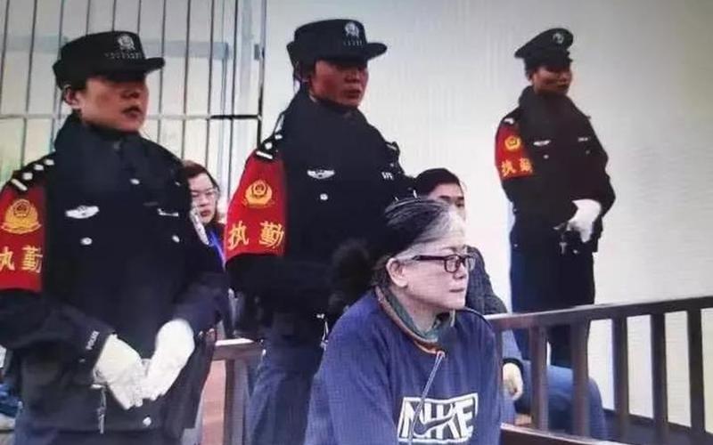 孙小果的亲父到底是谁-第1张图片-波音达百科