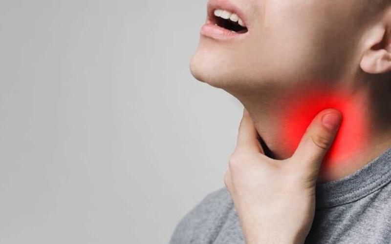 新冠嗓子疼和普通嗓子疼区别-第1张图片-波音达百科