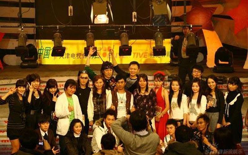 广场舞老公pk老婆-第1张图片-波音达百科