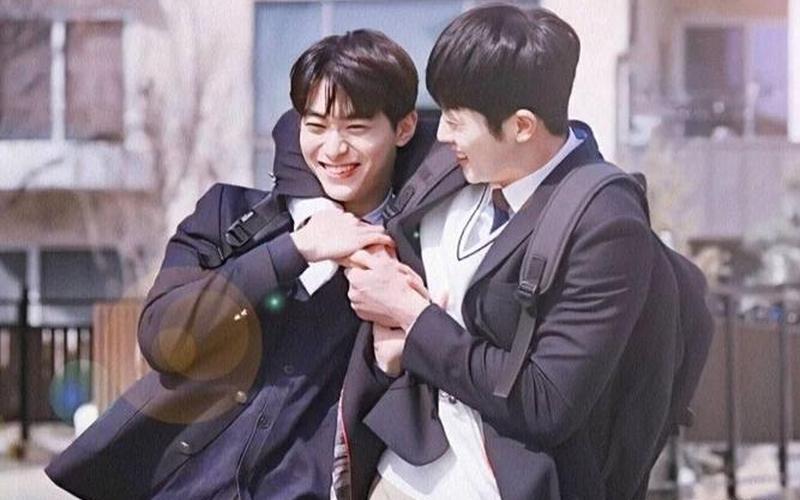 双男主动漫开最猛的车韩剧-第1张图片-波音达百科