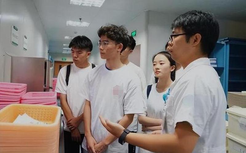 高考宾馆用身体奖励-第1张图片-波音达手游百科