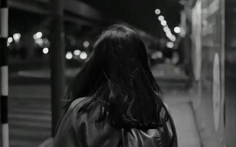 都怪雨下的那么急-第1张图片-波音达百科