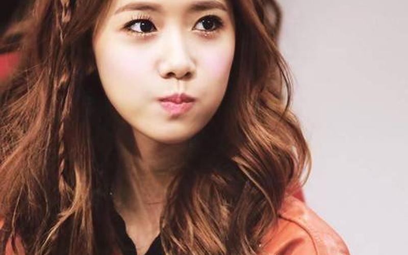 少女时代成员林允儿-第1张图片-波音达百科