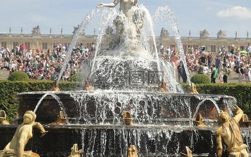 如何把女朋友弄成小喷泉呢视频-第1张图片-波音达百科