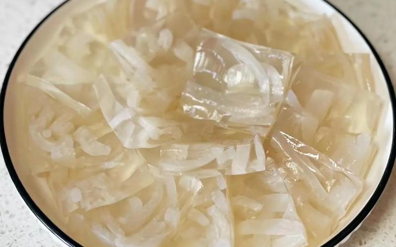 皮冻的正确做法视频-第1张图片-波音达百科