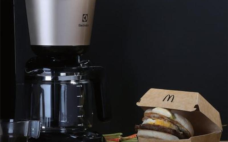 伊莱克斯电热咖啡壶-第1张图片-波音达百科