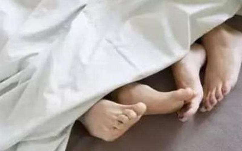 男生和女生怎么才能怀上宝宝-第1张图片-波音达手游百科