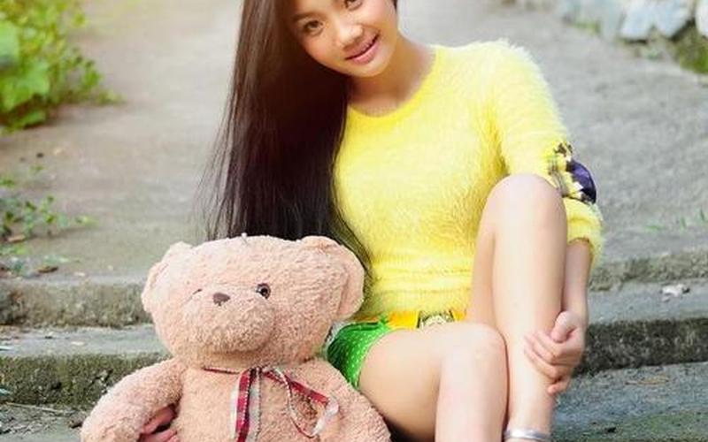 高严情妇杨珊照片-第1张图片-波音达百科