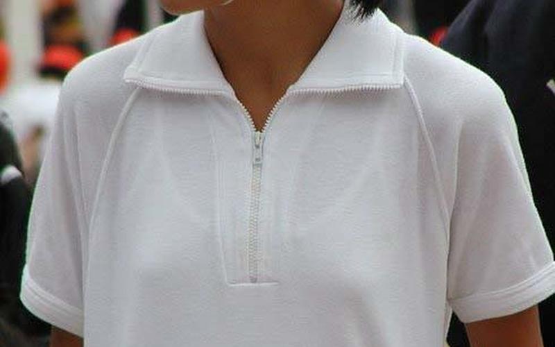 校服太透明了怎么办-第1张图片-波音达百科