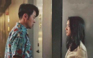 电影吹哨人是什么意思?“吹哨人”成为一个 *** 新热词,吹哨人是何意思呢?