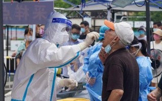 与新冠患者共处一室会传染吗