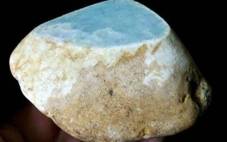 玉石原石怎么卖出去