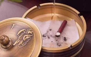 烟灰缸里不要放水是什么意思